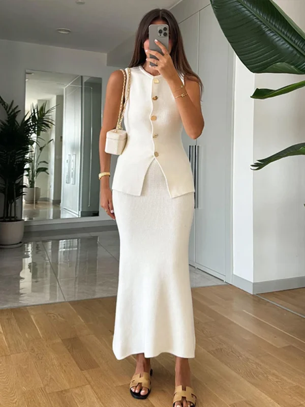 Women's Knit Vest and Skirt Set