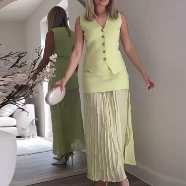 Women's Knitted Top and Skirt Set