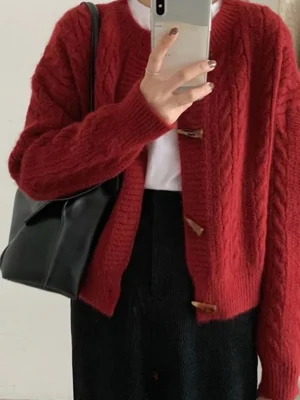 Women Knitted Cardigan